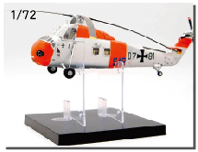 Display Stand / Stojan na model